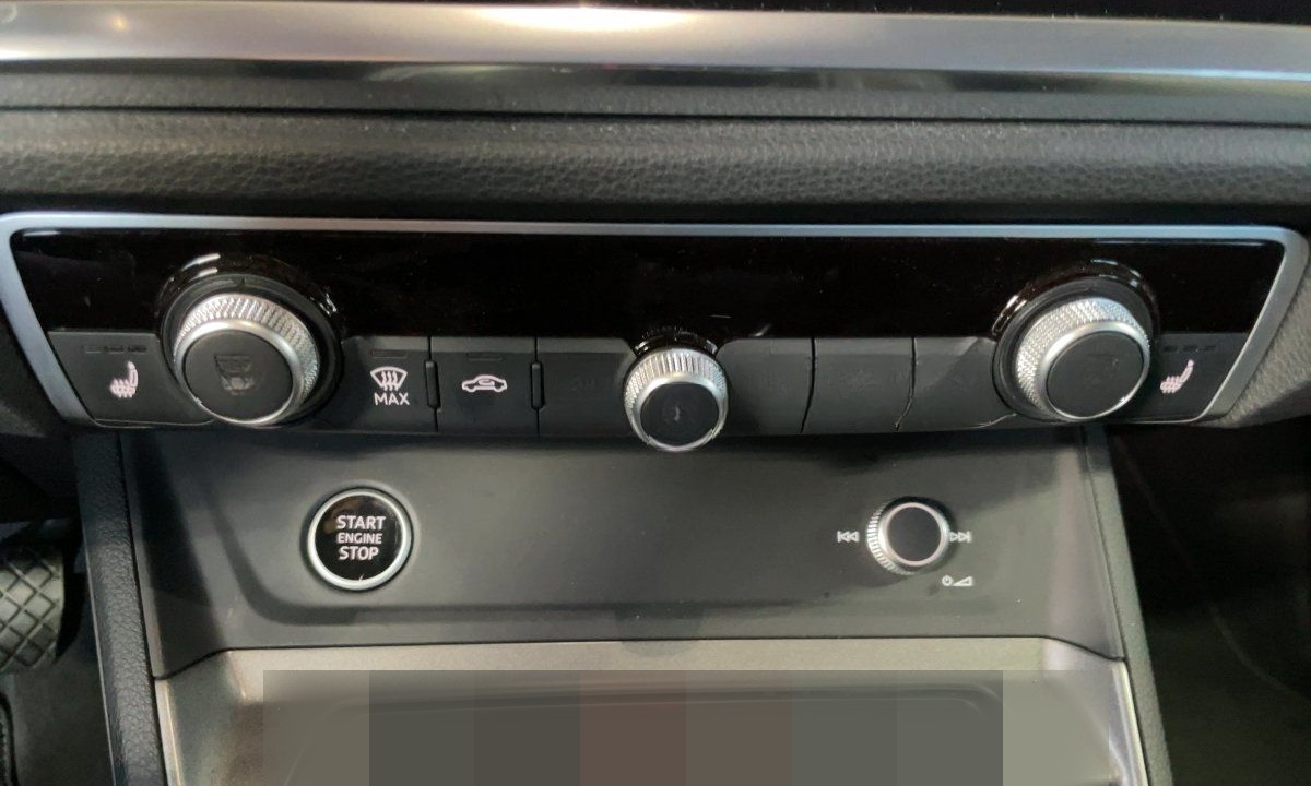 Audi Q3 S line MATRIX-NAVI+PANO+ACC+KAM+SHZ foto 14