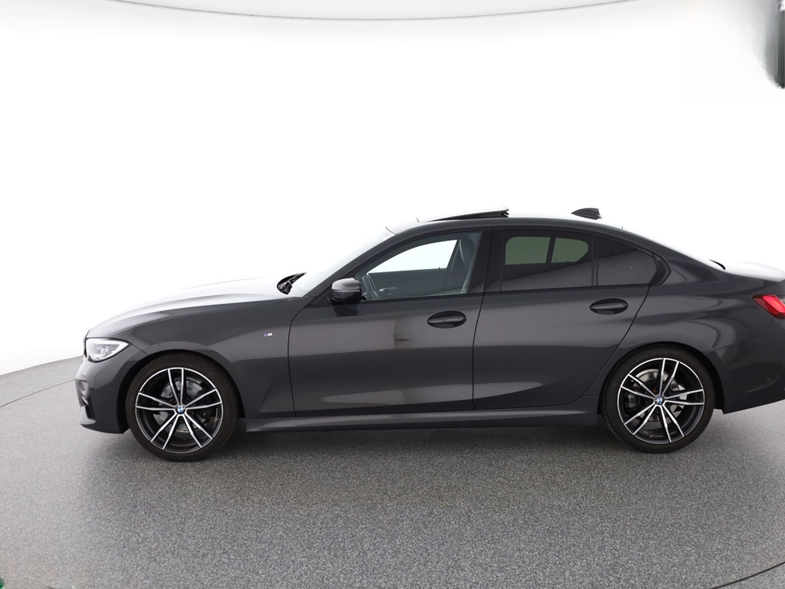 BMW 320 i M SPORT SHADOW LASER,HUD,KEYLESS,AMBIENTE foto 2
