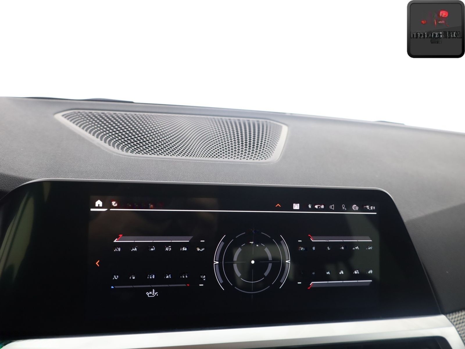 BMW 320 i M SPORT SHADOW LASER,HUD,KEYLESS,AMBIENTE foto 18