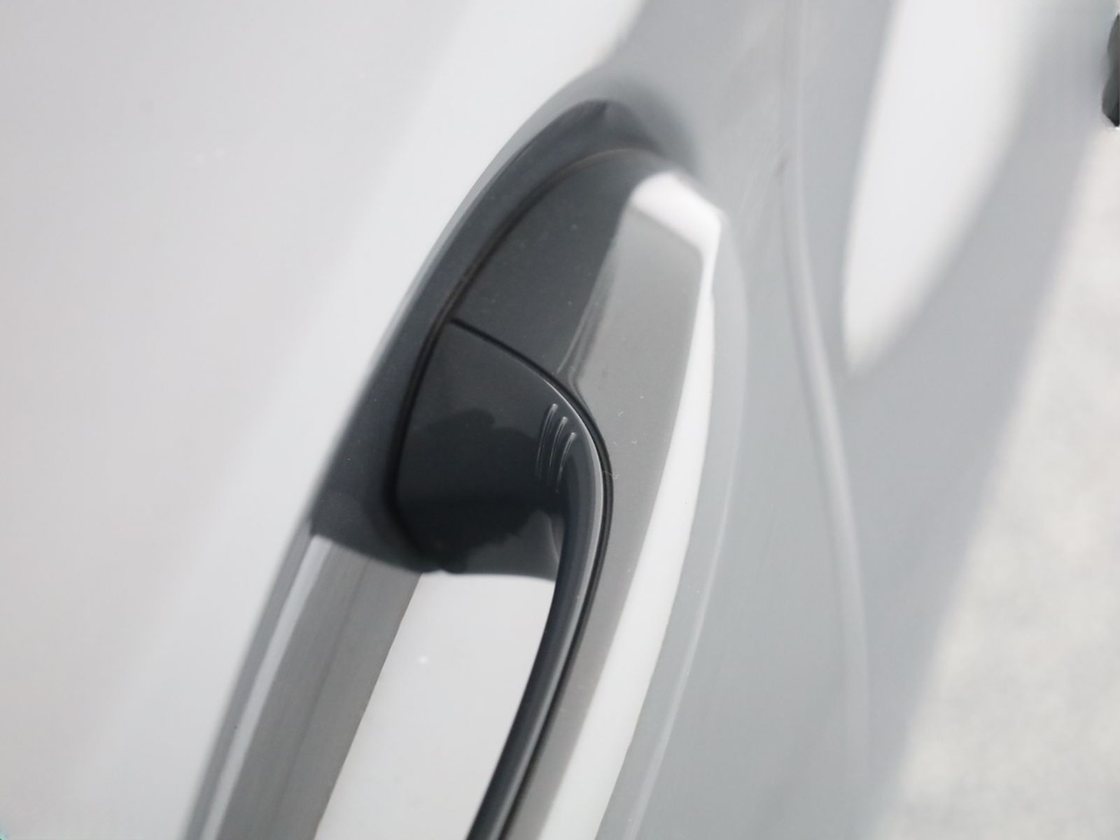 BMW 320 i M SPORT SHADOW LASER,HUD,KEYLESS,AMBIENTE foto 25