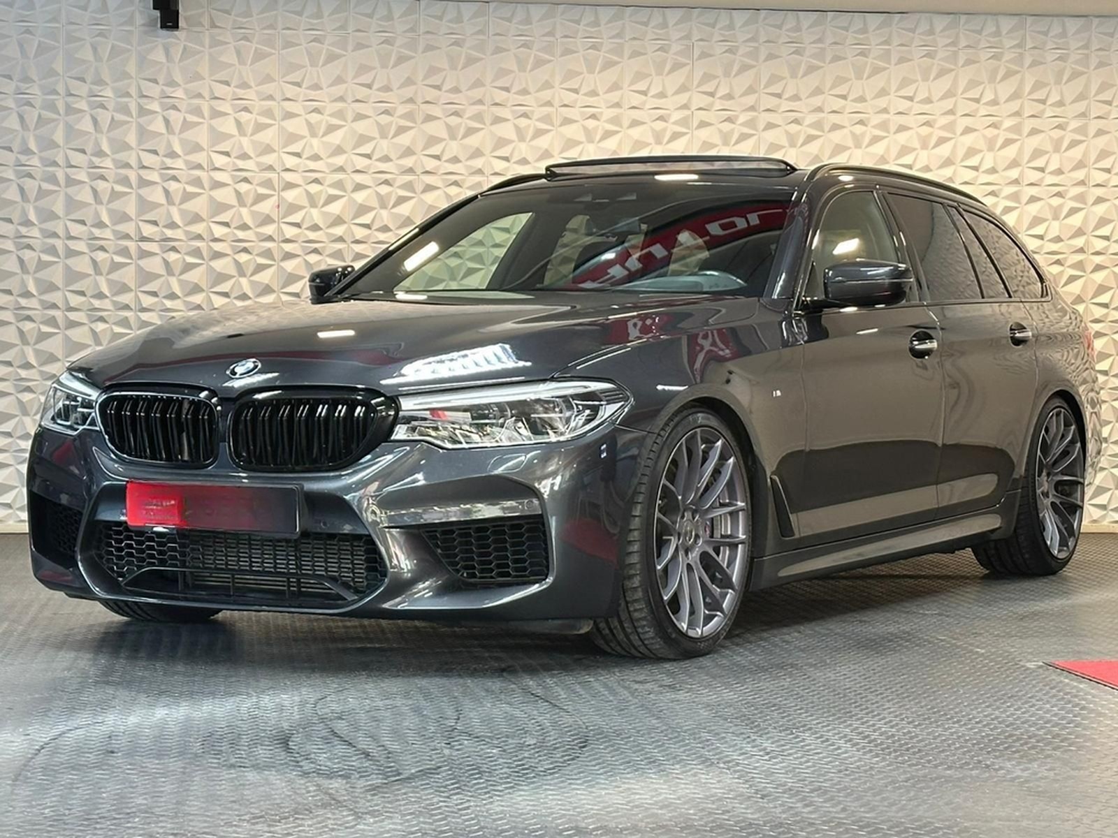 BMW 540d xD M SPORT SHADOW* LED#4xSHZ#PANO#HUD#KEYLE foto 4