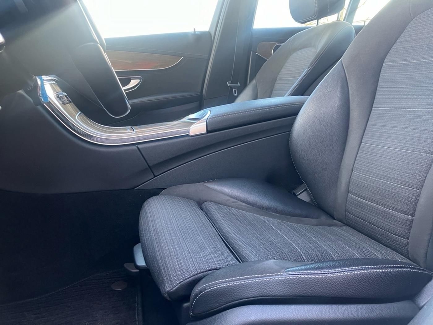 Mercedes-Benz C 220 d EXCLUSIVE+LED+AMBI+SCHIEBEDACH+TOTWINKEL foto 7