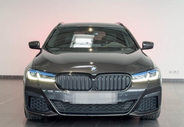 BMW 530 d xDrive Touring M Sport Laserlicht+Pano foto 4