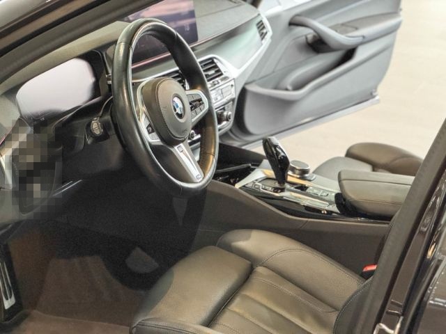 BMW 530 d xDrive Touring M Sport Laserlicht+Pano foto 8
