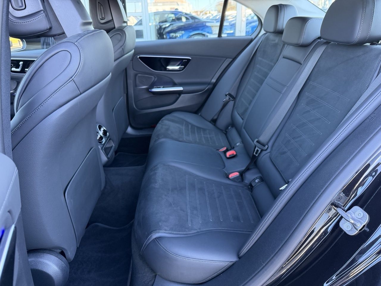 Mercedes-Benz C 180 AMG+MEMORY+TOTW+AMBIENTE+KAM+LED+PERF AGA foto 13