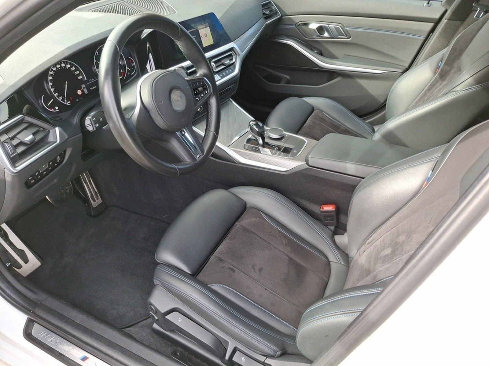 BMW 330i xDrive Touring M Sport Navi HiFi LED PDC foto 8