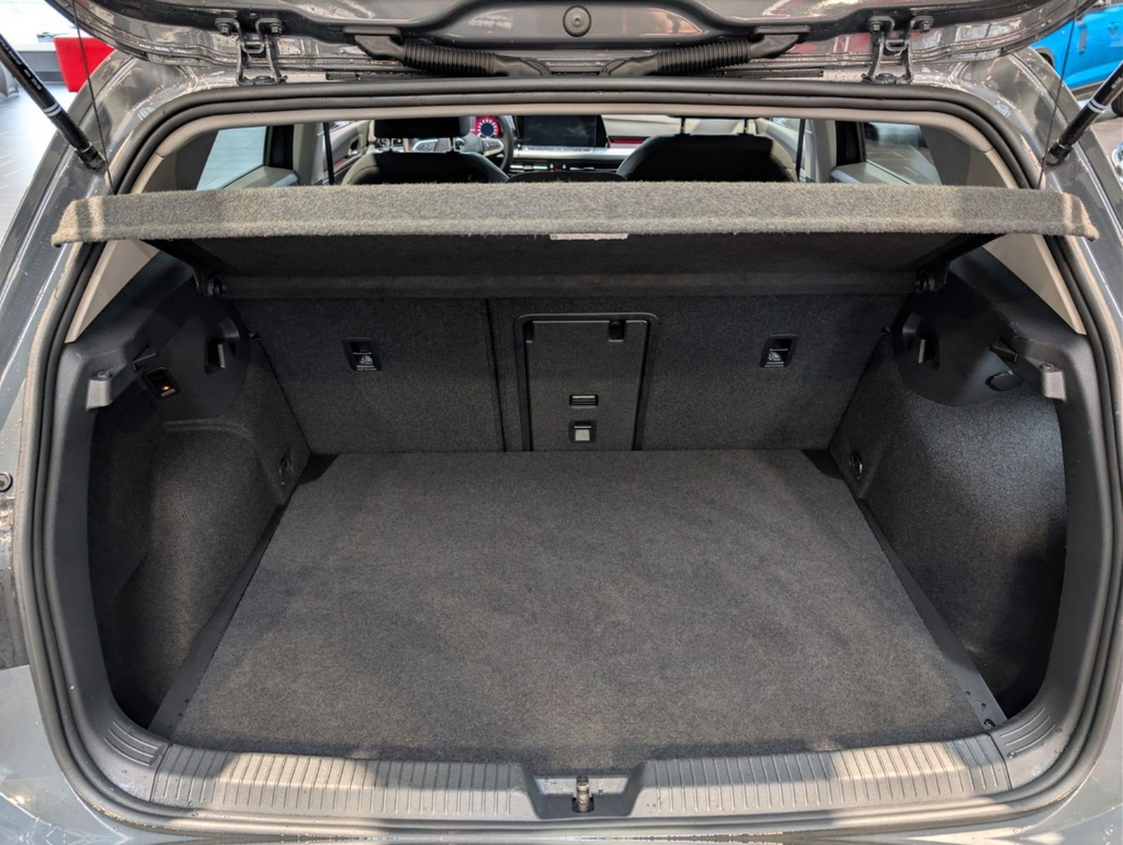 Volkswagen Golf 2.0 TDI SCR DSG Active foto 12