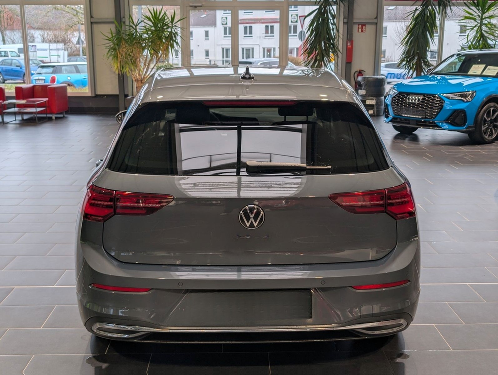 Volkswagen Golf 2.0 TDI SCR DSG Active foto 4
