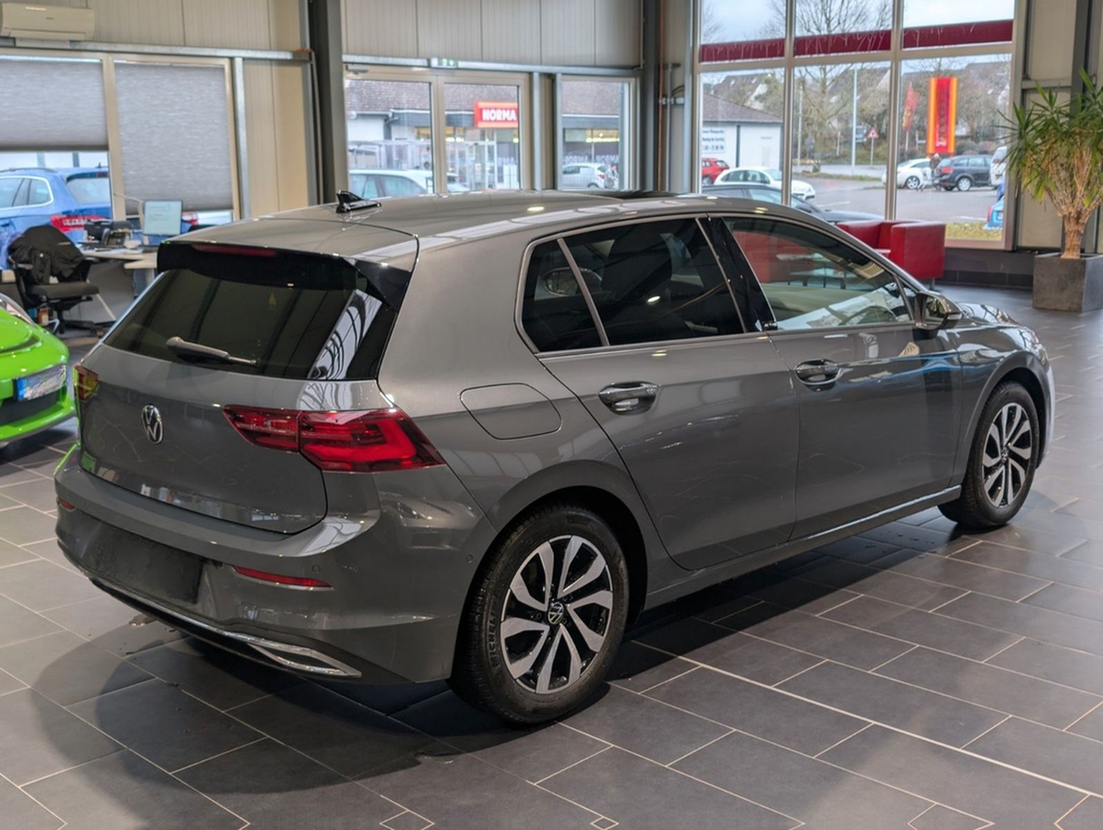 Volkswagen Golf 2.0 TDI SCR DSG Active foto 6