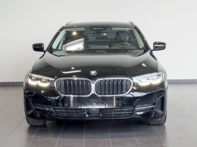BMW 520 i Touring LED+SHZ+Temp+Apple CarPlay foto 2