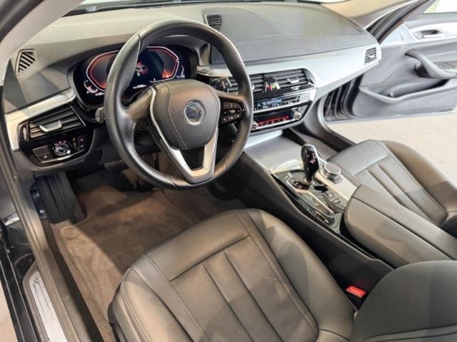 BMW 520 i Touring LED+SHZ+Temp+Apple CarPlay foto 7