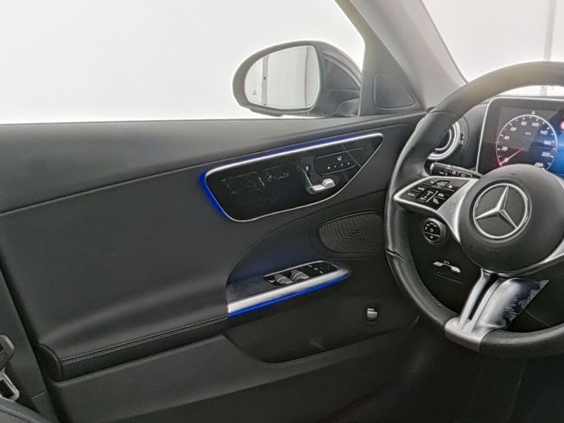 Mercedes-Benz C 200 T AVANTGARDE+MEMORY+TOTW+AMBIENTE+KAM+LED foto 9