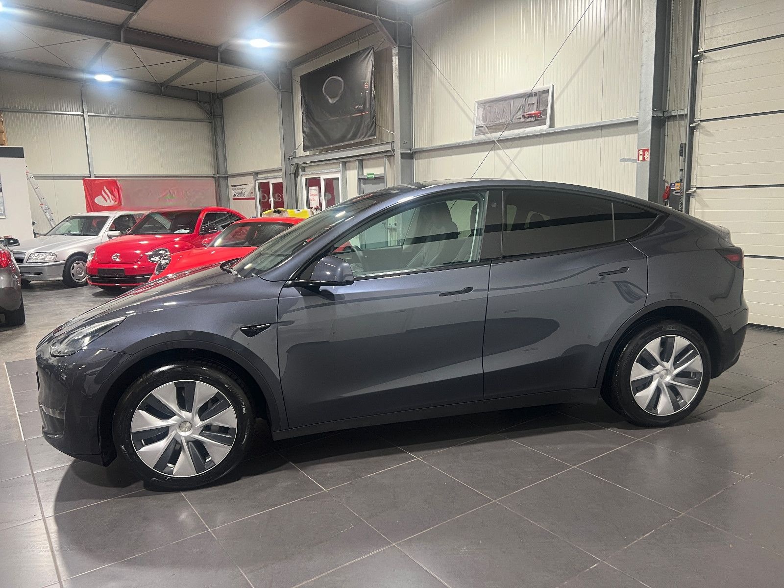 Tesla Model Y Long Range Dual AWD **Navi*LED*Leder** foto 3