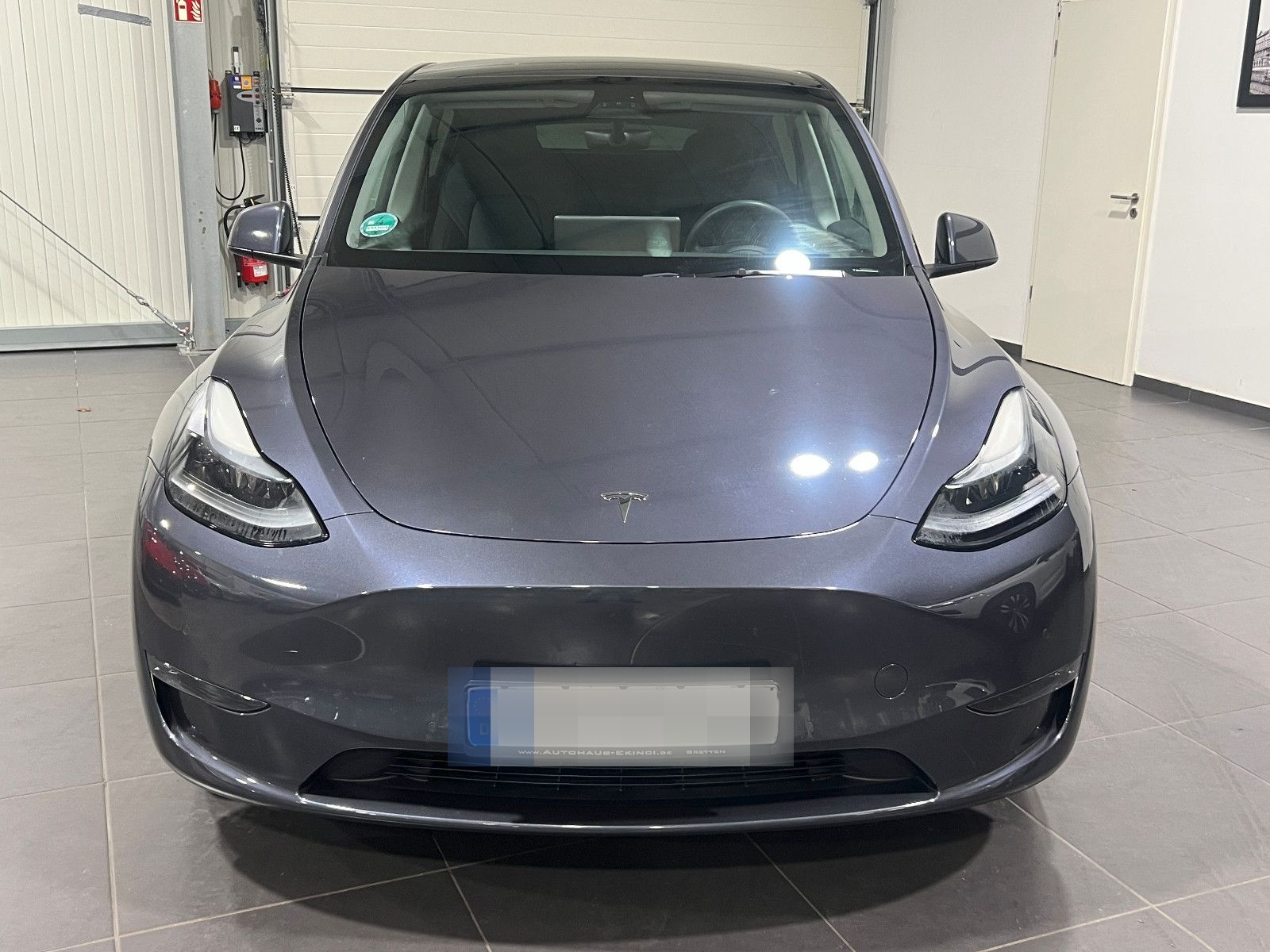 Tesla Model Y Long Range Dual AWD **Navi*LED*Leder** foto 4