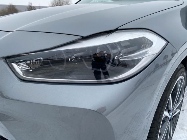 BMW X2 sDrive 20 i M Sport Head-Up HIFI foto 9