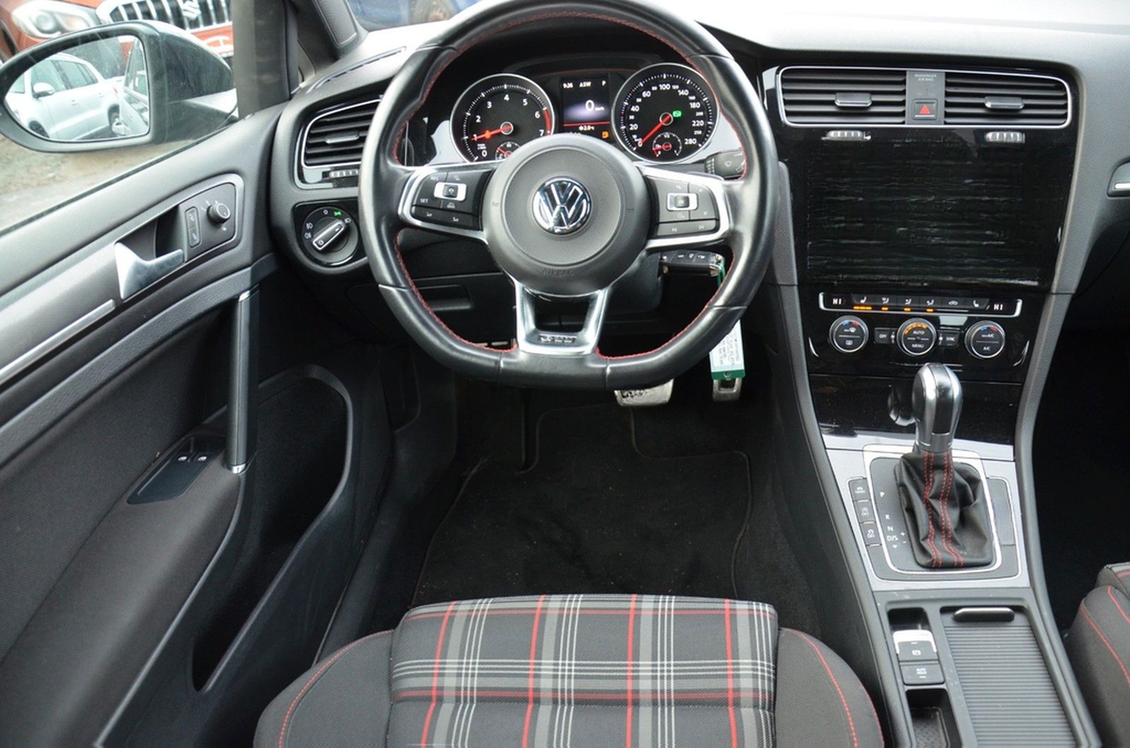 Volkswagen Golf VII Lim. GTI BMT*ACC*DCC*NAVI*TEMPO foto 15