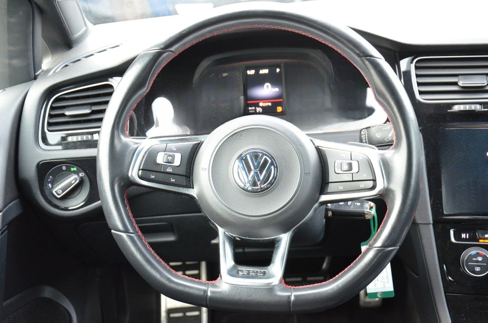 Volkswagen Golf VII Lim. GTI BMT*ACC*DCC*NAVI*TEMPO foto 16