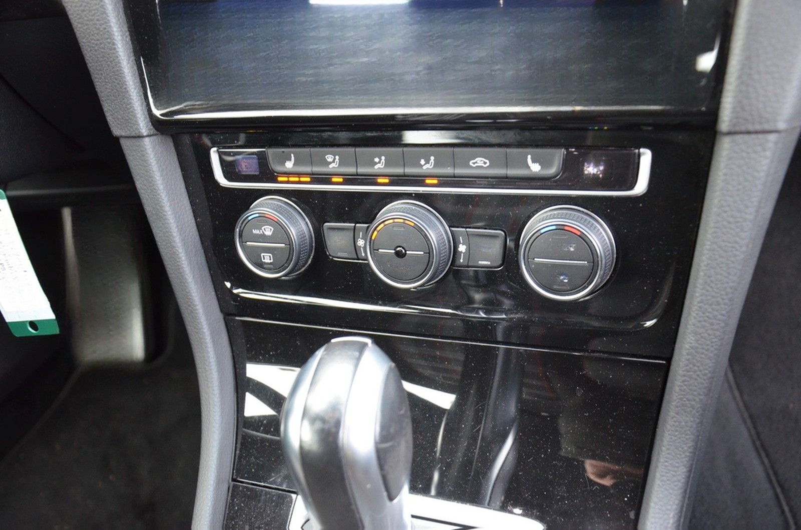 Volkswagen Golf VII Lim. GTI BMT*ACC*DCC*NAVI*TEMPO foto 17