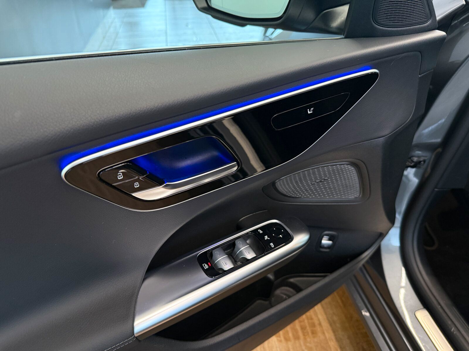 Mercedes-Benz C 220 d T Avantgarde +DIGITAL-LIGHT-NAVI+DAB+AHK foto 15