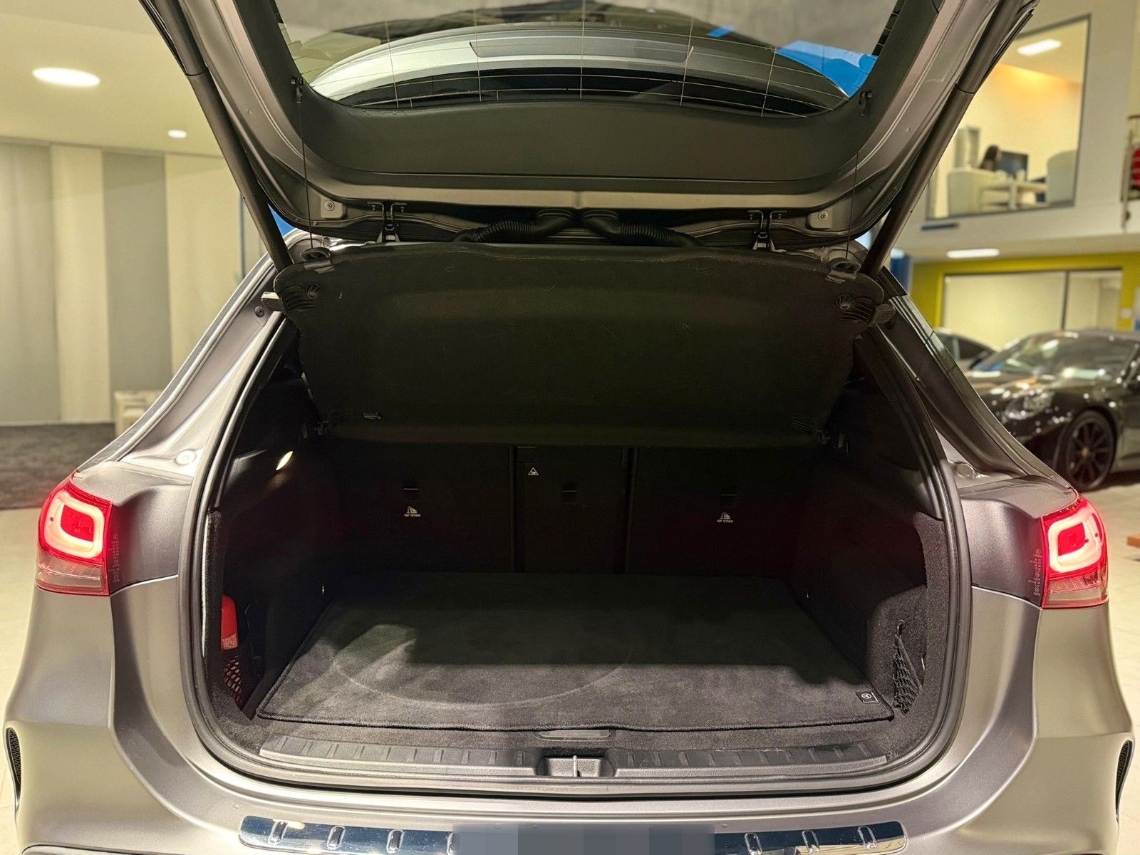 Mercedes-Benz GLA 45 S AMG*Pano*360°*Burmester* foto 5