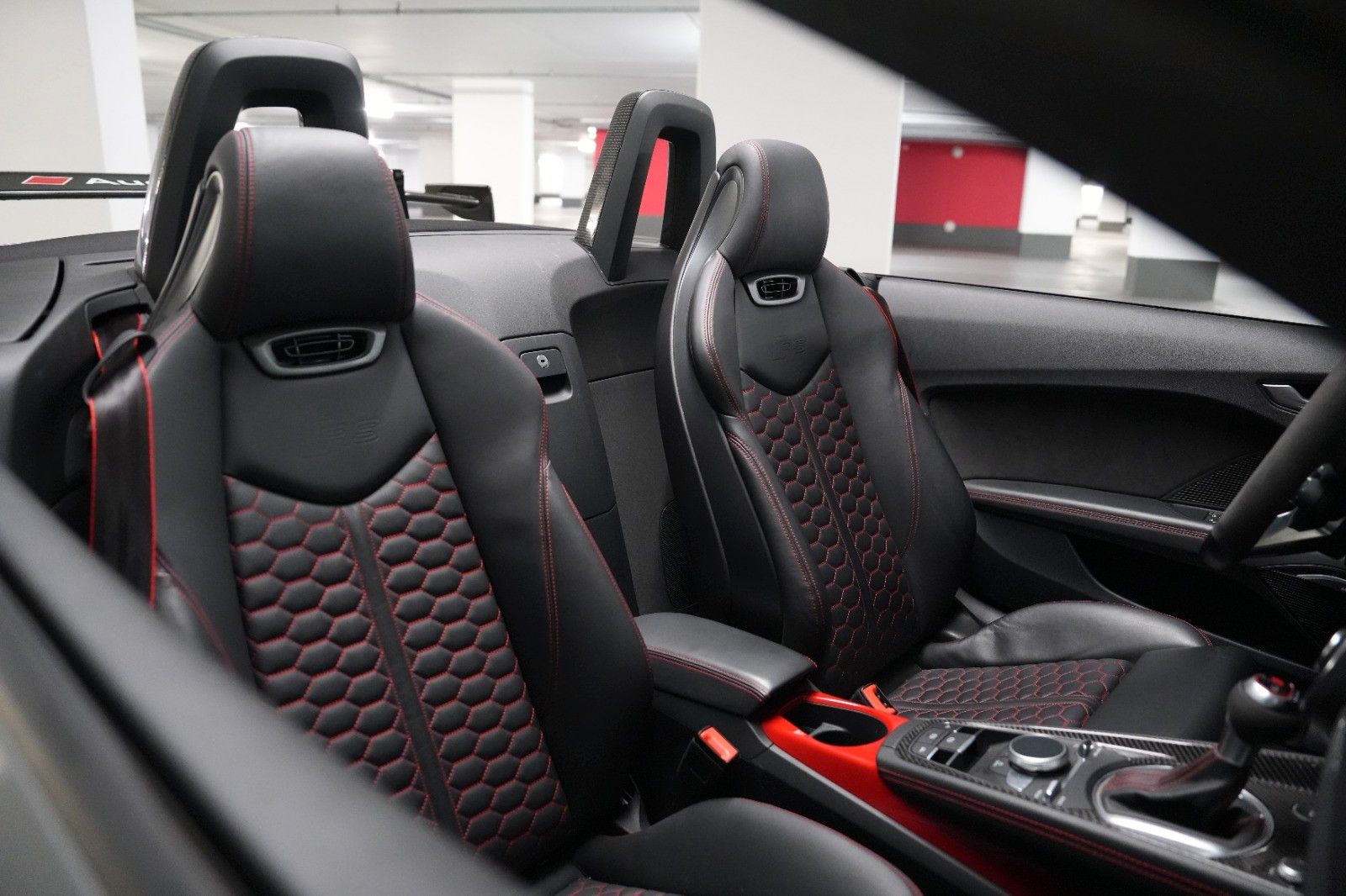 Audi TT RS foto 11