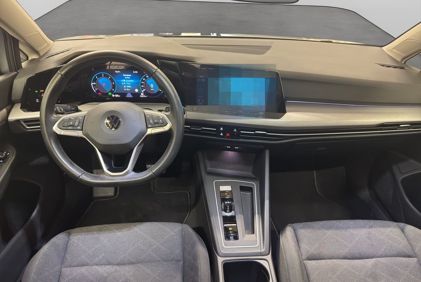 Volkswagen Golf VIII Variant 2.0 TDI DSG Life LED NAVI KAME foto 14