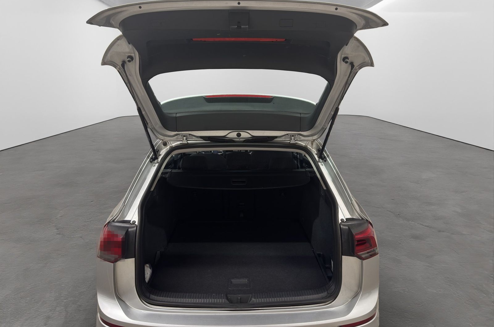 Volkswagen Golf VIII Variant 2.0 TDI DSG Life LED NAVI KAME foto 17