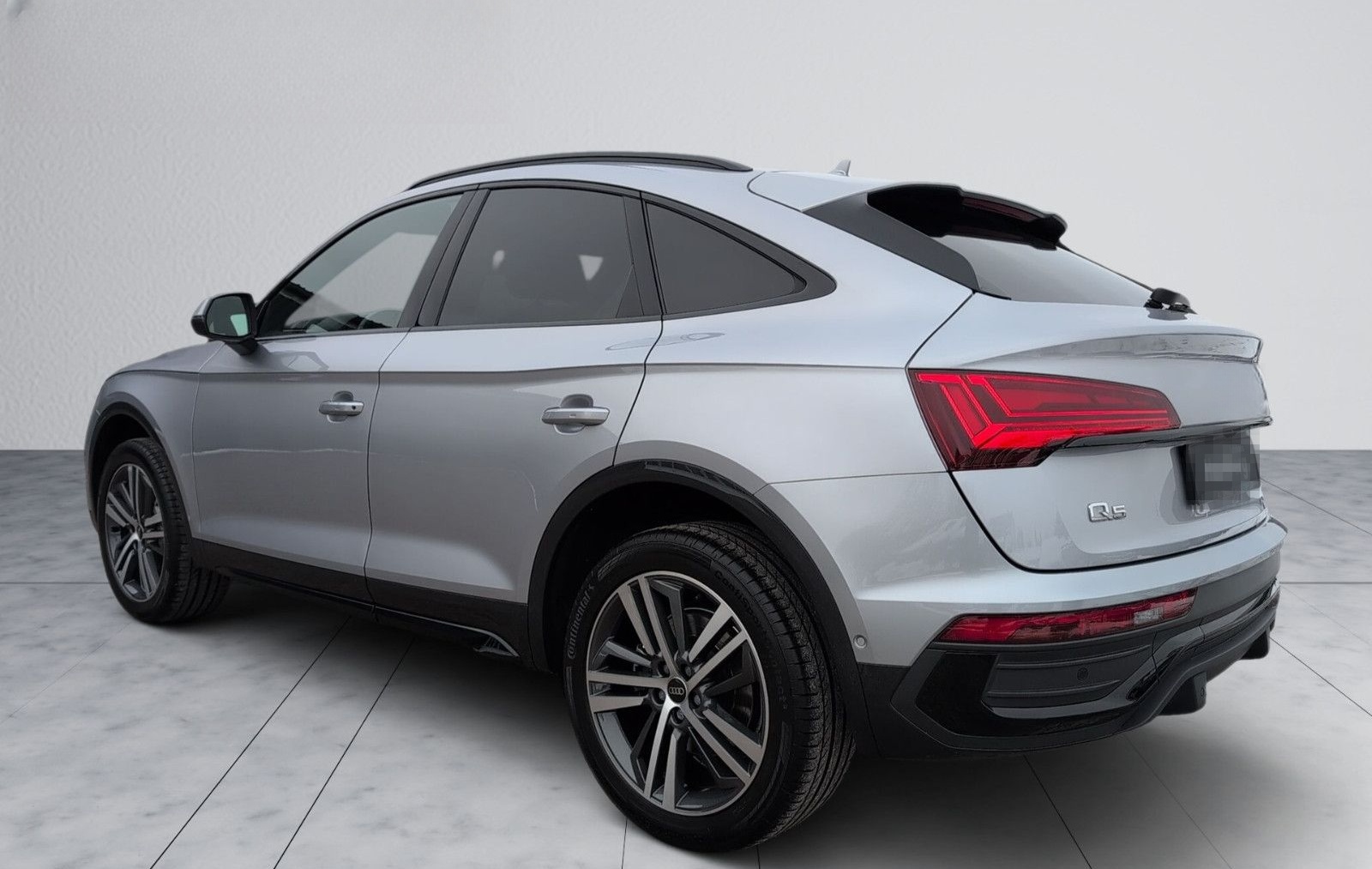 Audi Q5 TFSI Stronic quattro BLACK AHK PANO Leder 20" foto 6