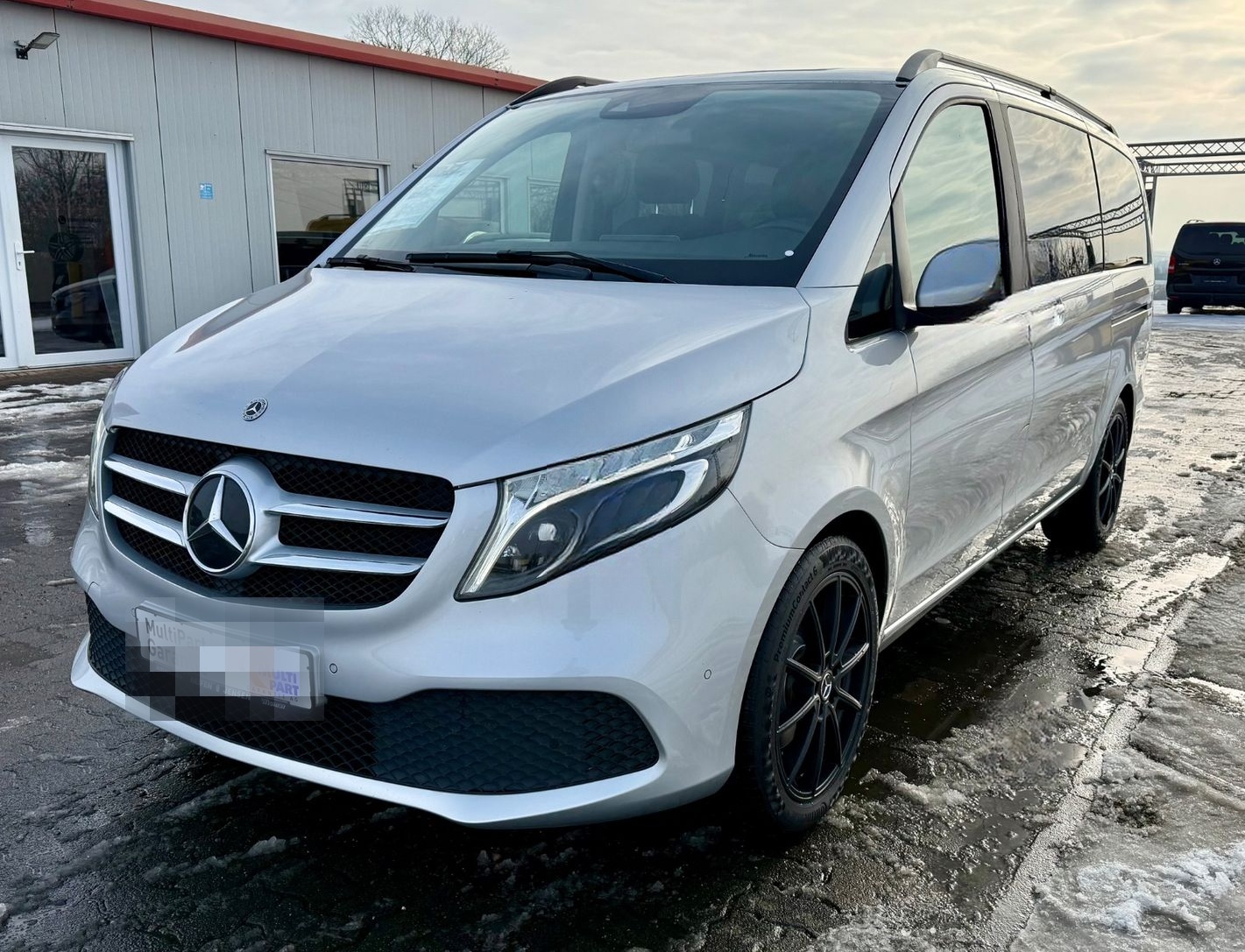 Mercedes-Benz V 220 EDITION lang/LED/19"/Distronic/AHK/Mwst.