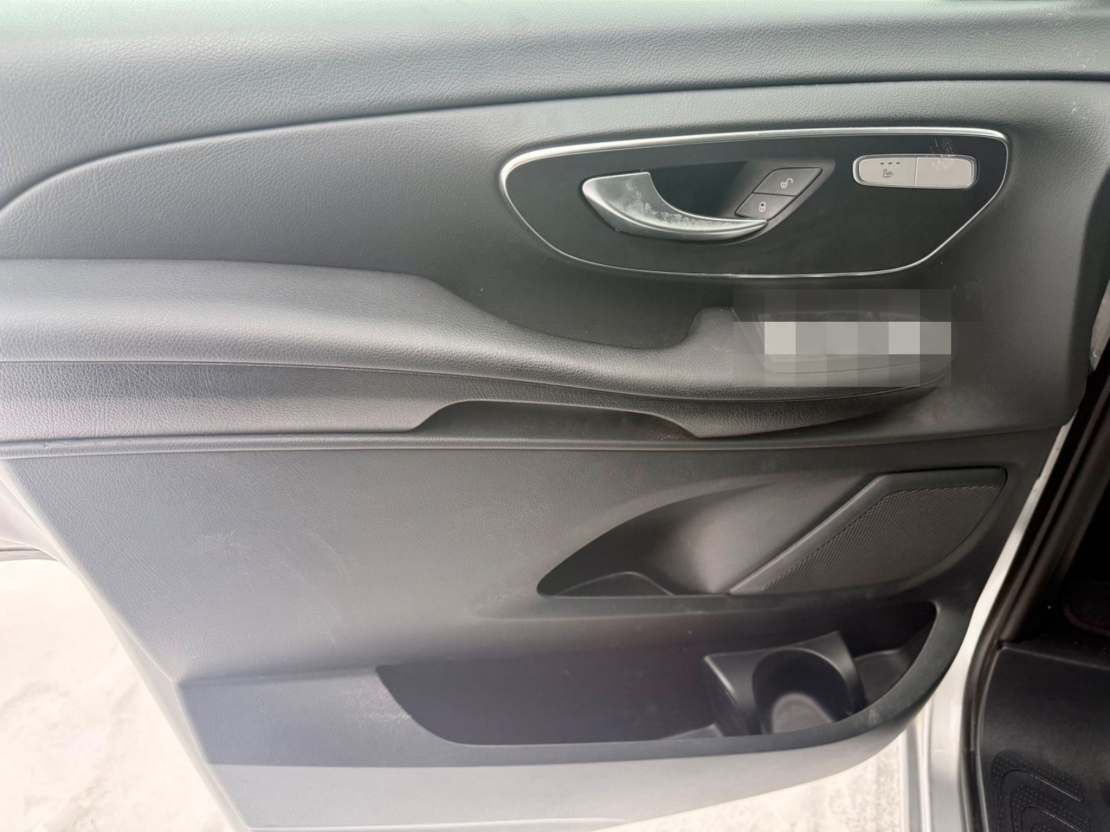 Mercedes-Benz V 220 EDITION lang/LED/19"/Distronic/AHK/Mwst. foto 8