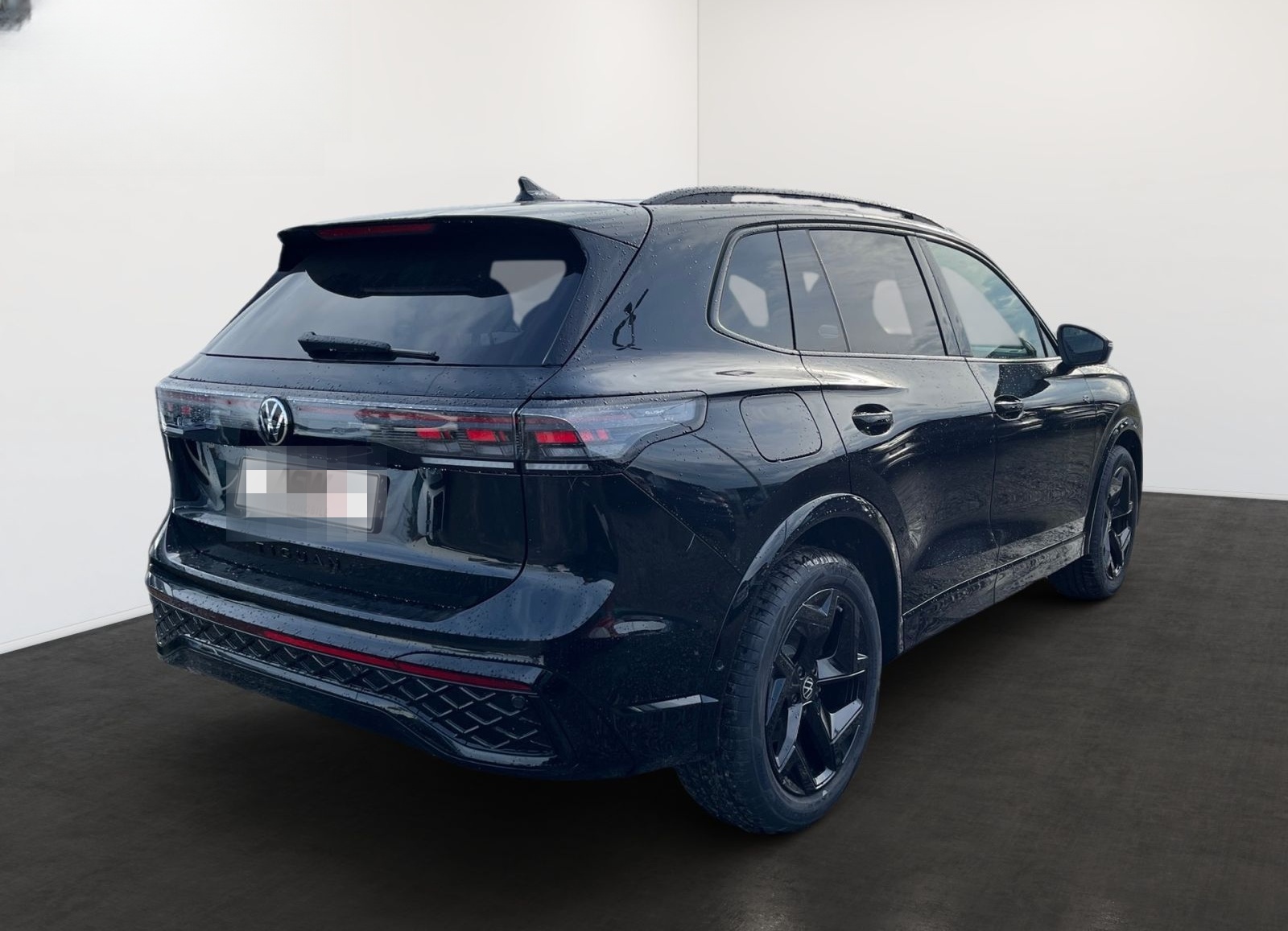 Volkswagen Tiguan R-Line 1.5 eTSI OPF DSG foto 3