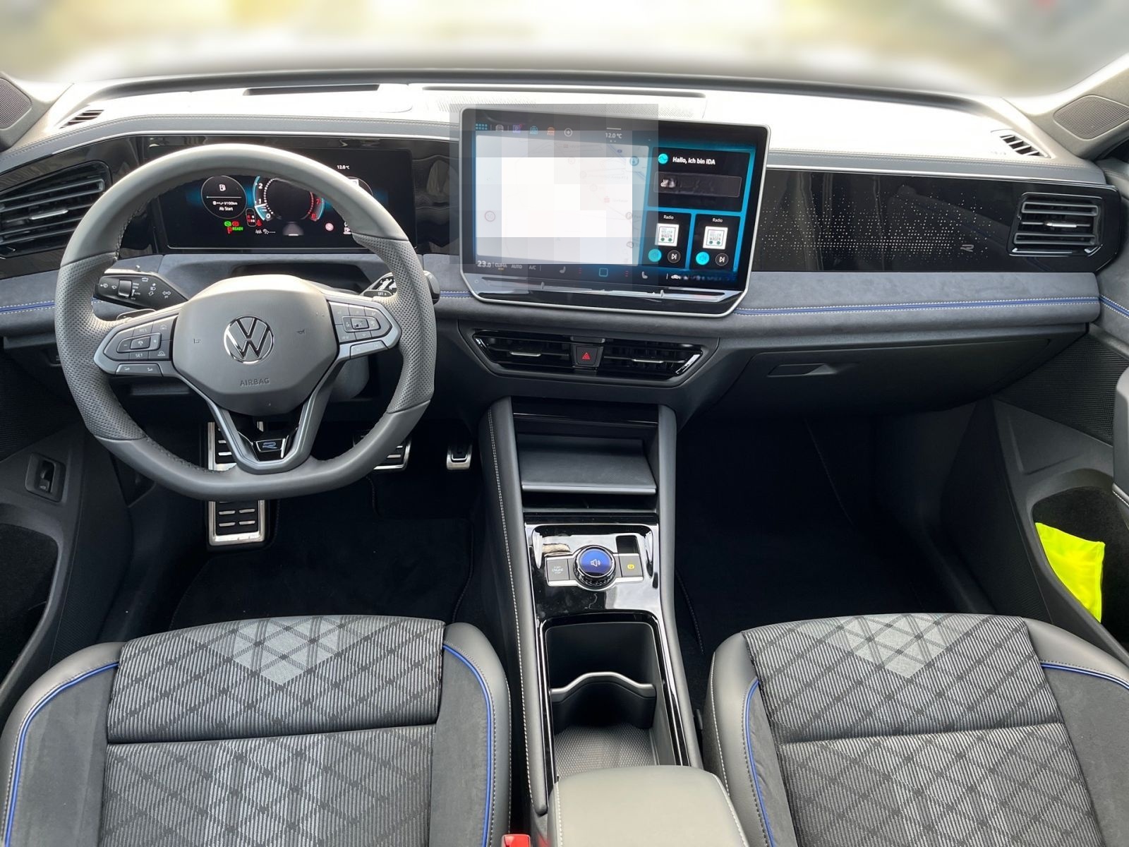 Volkswagen Tiguan R-Line 1.5 eTSI OPF DSG foto 10
