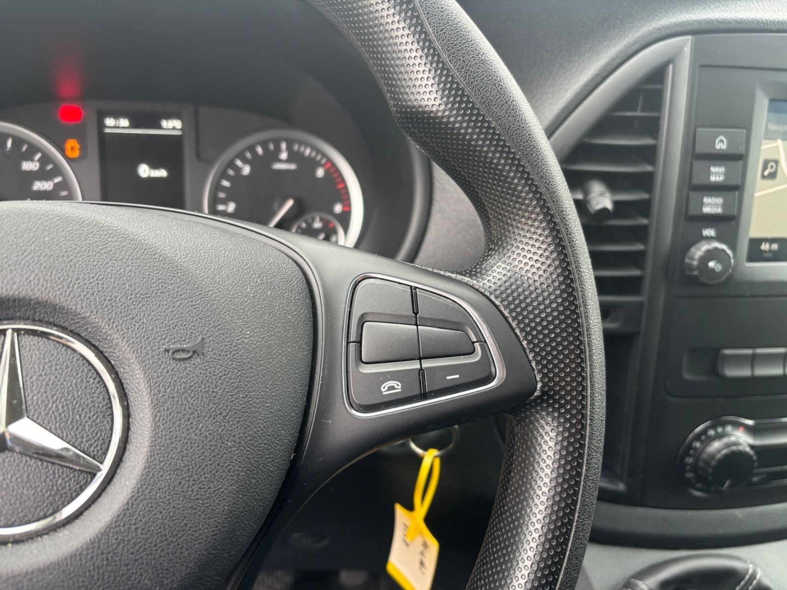 Mercedes-Benz Vito Kasten 110/114 CDI FWD LANG+KLIMA+NAVI+AHK foto 15