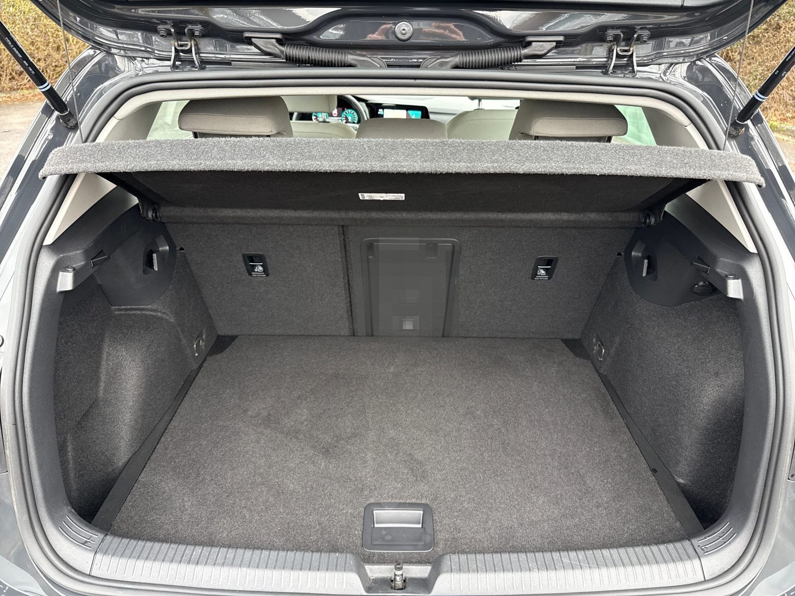 Volkswagen Golf VIII Life 1.5 eTSI DSG, NAVI, SHZ foto 15