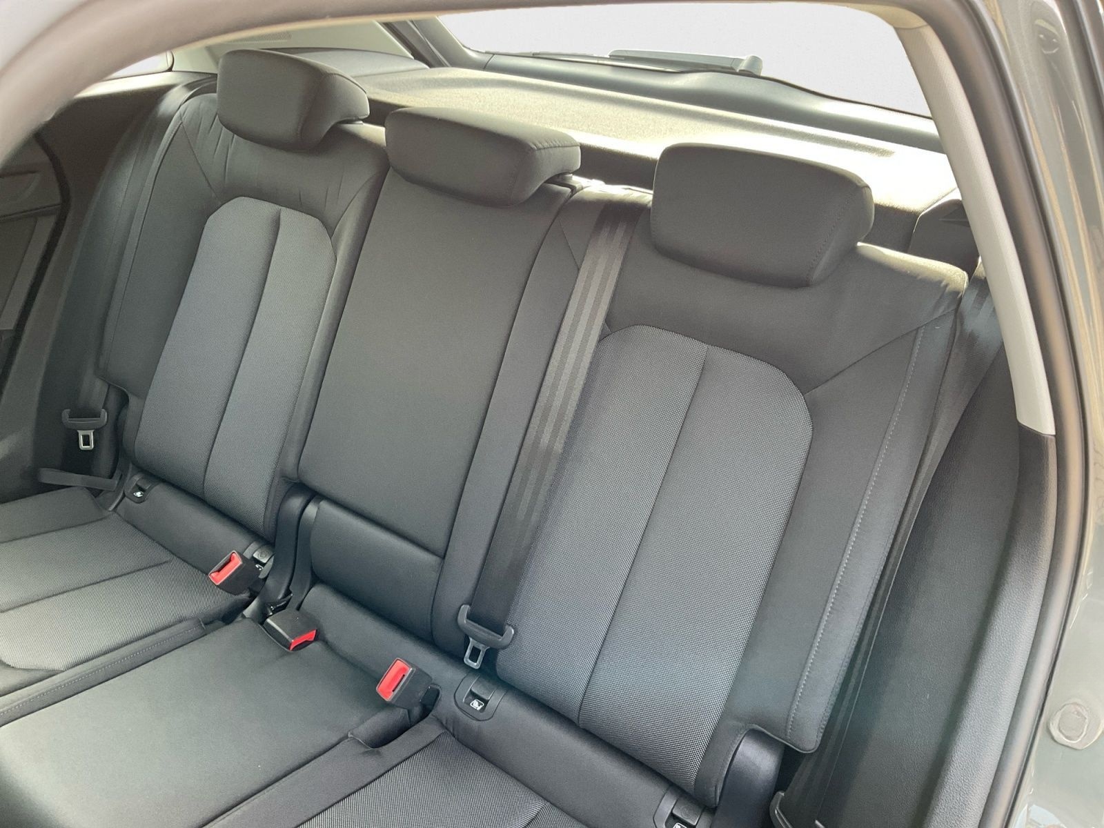 Audi Q3 35 TFSI S tronic AHK LED ACC NAVI LED foto 15