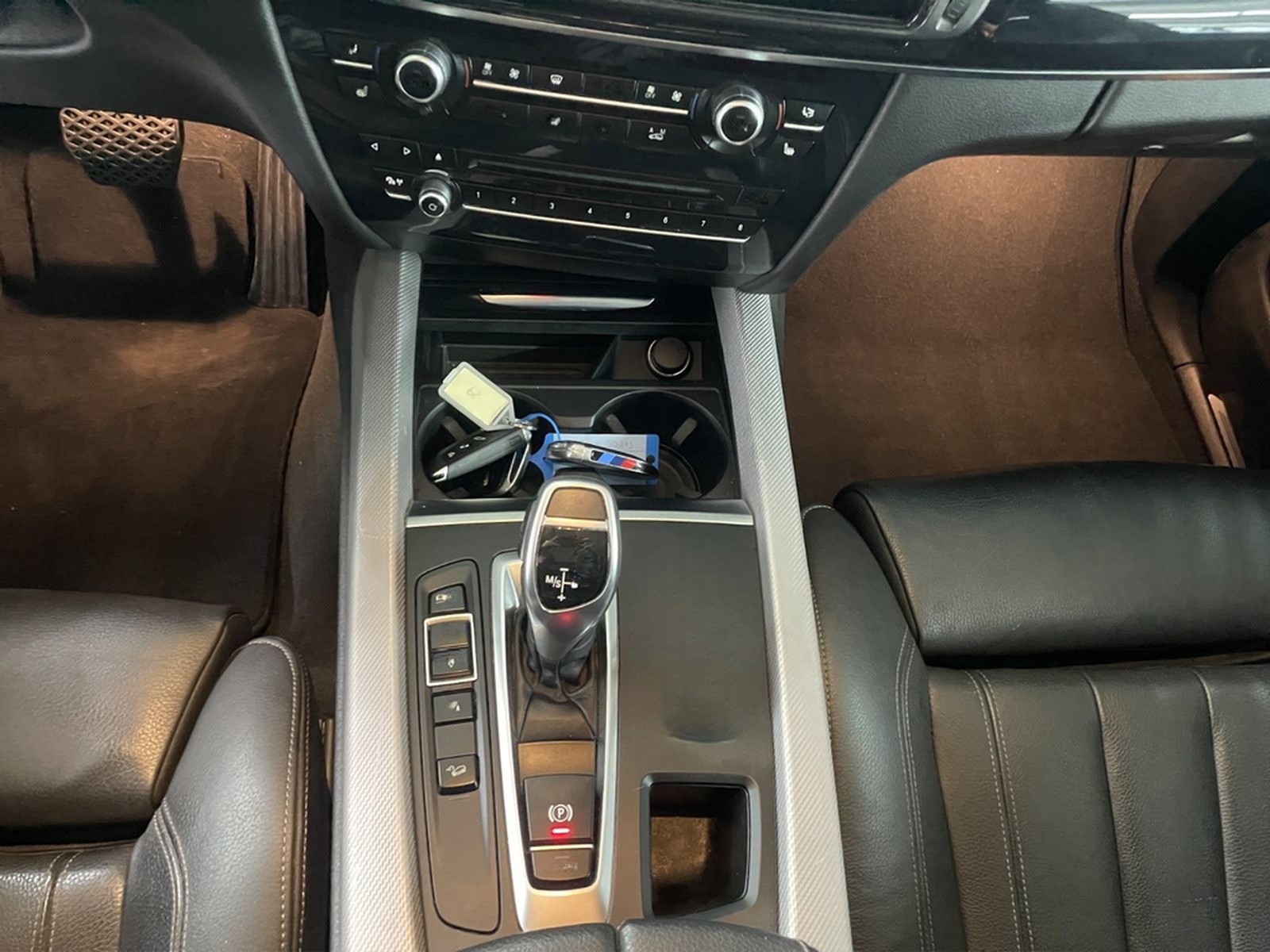 BMW X5 xDrive 35 i *Pano*AHK*Sport-Paket M*Leder* foto 13
