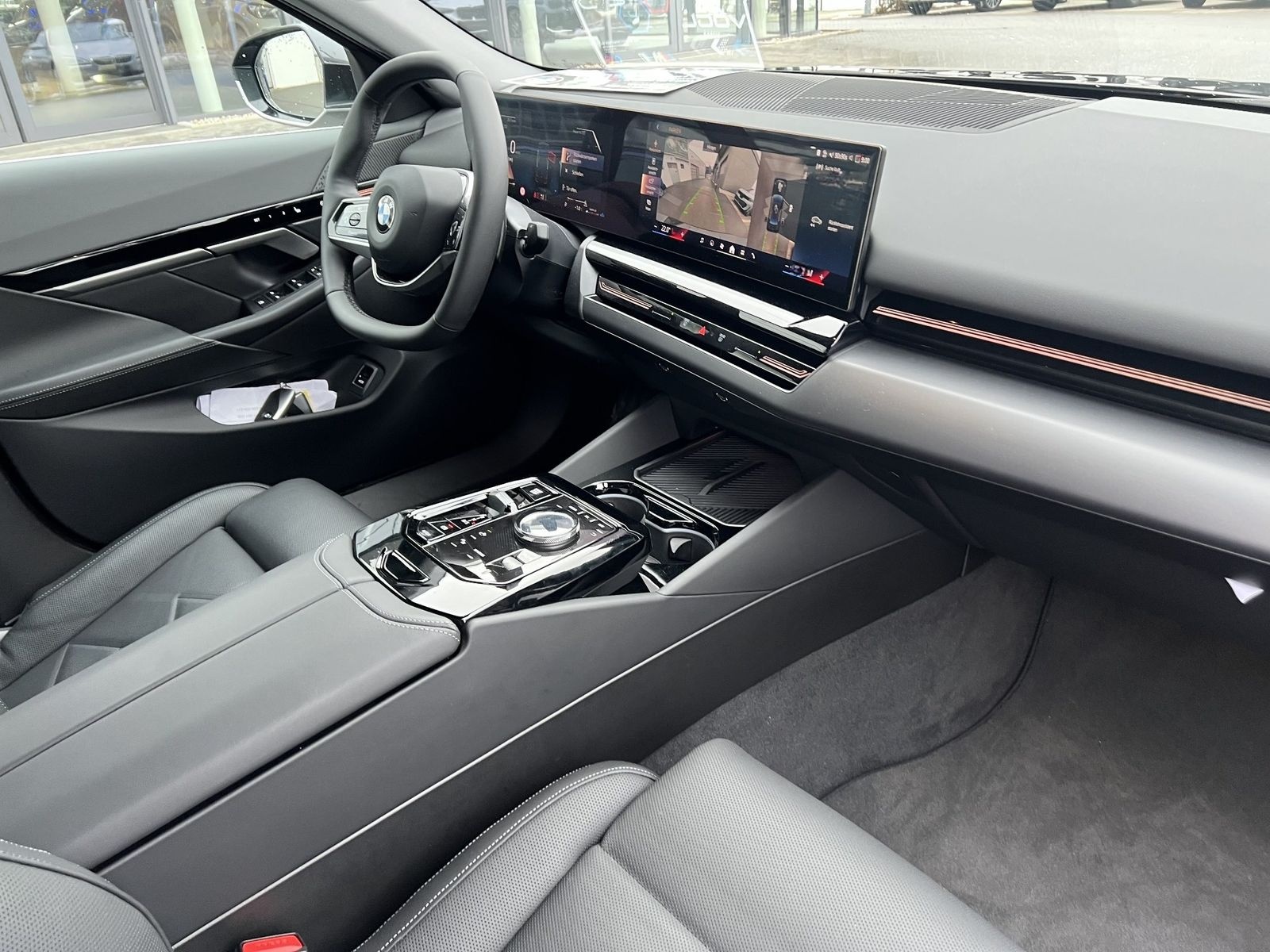 BMW 520d xDrive Limousine Head-Up Standheizung Driv. foto 8