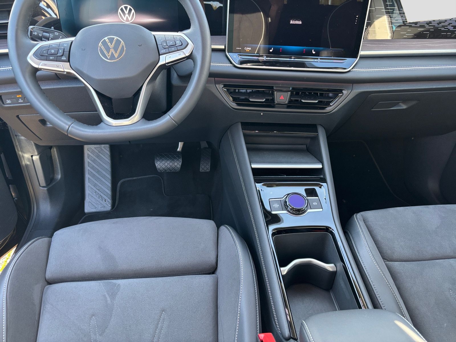 Volkswagen Tayron 2.0 TSI DSG Elegance 4Motion DCC AHK LED foto 7