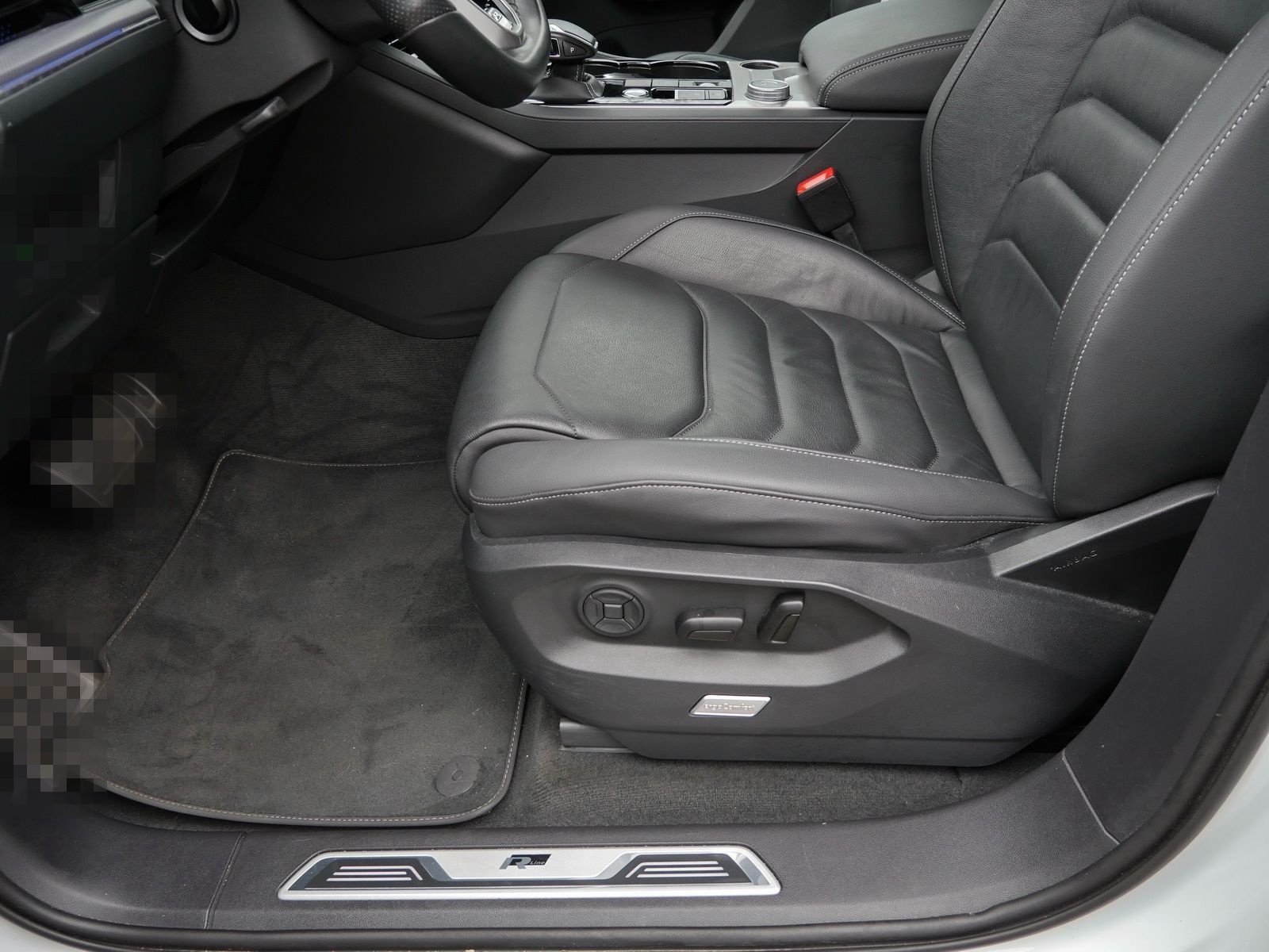 Volkswagen Touareg R-Line TDI 4Motion 20Z*LED*DYNAUDIO*360° foto 22