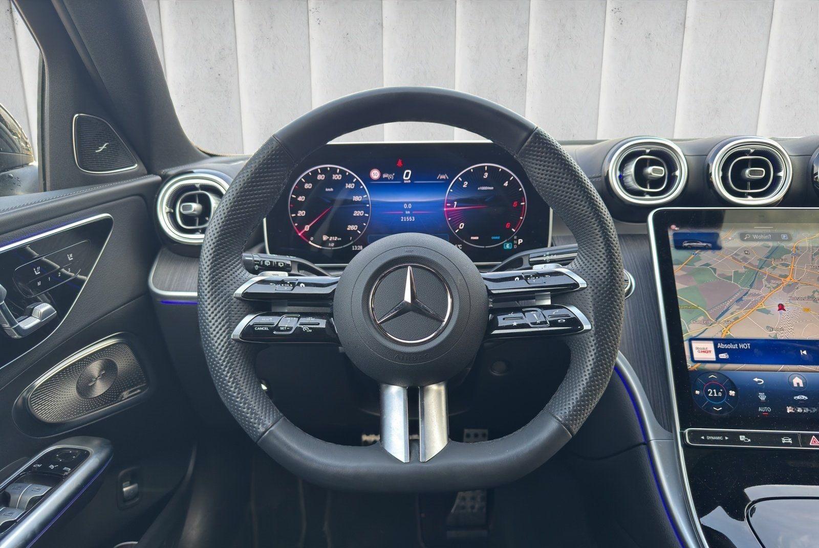 Mercedes-Benz C 300 d T AMG Premium Night Pano Burm HUD Distro foto 10