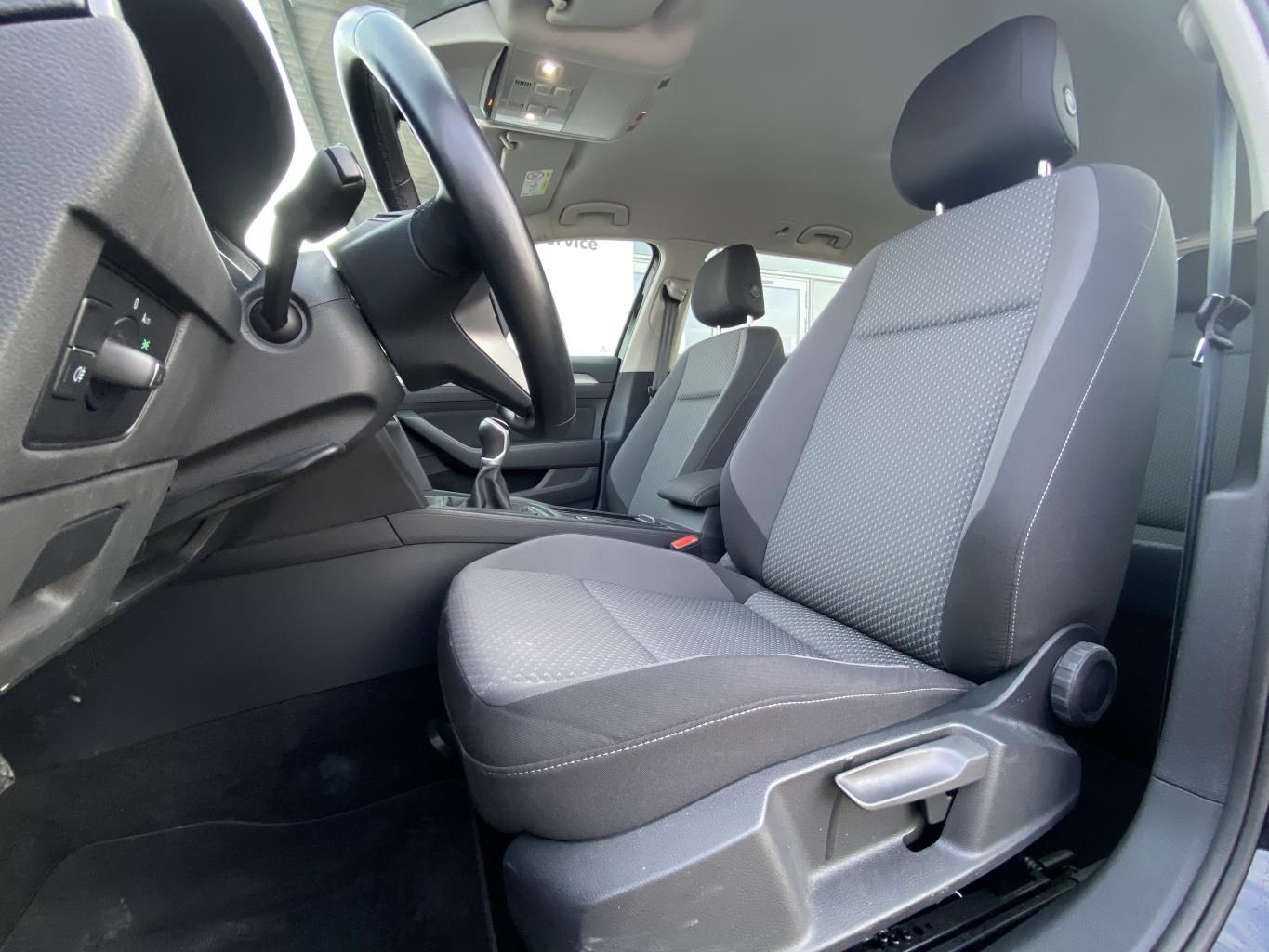 Volkswagen Passat Variant 1.5 TSI AHK+APP-CONNECT+KAMERA+LE foto 9