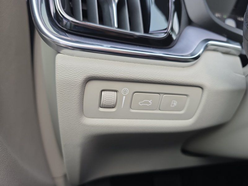 Volvo V60 T6 Twin Engine AWD 8*Alu/LED/Navi/el.Klappe foto 19