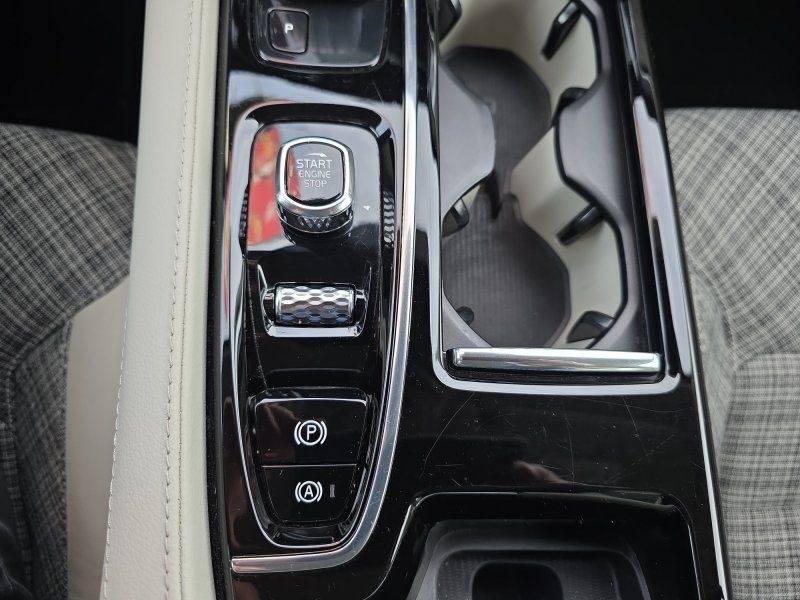 Volvo V60 T6 Twin Engine AWD 8*Alu/LED/Navi/el.Klappe foto 21