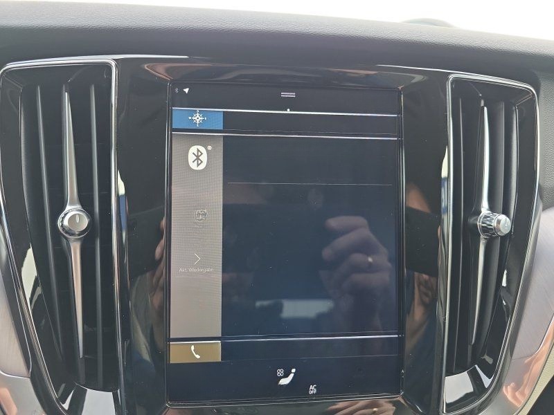 Volvo V60 T6 Twin Engine AWD 8*Alu/LED/Navi/el.Klappe foto 24