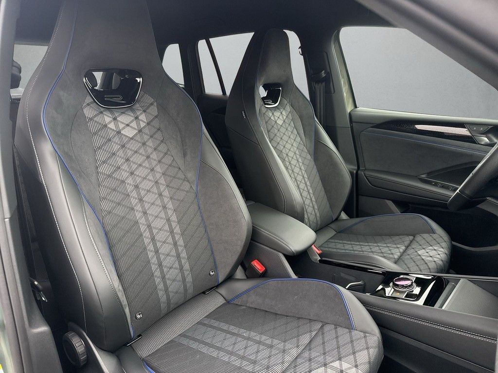 Volkswagen Tiguan 1,5l eTSI DSG R-Line *AHK*ACC*Area View   foto 13