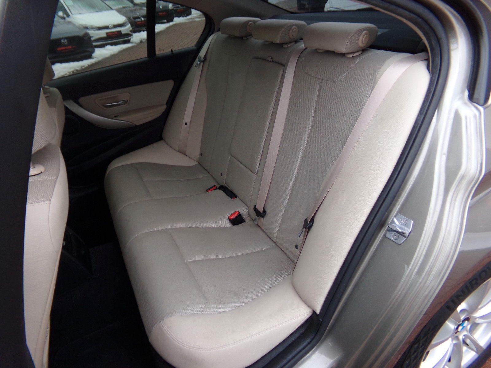 BMW 330 e iPerformance Advantage , Head Up Display foto 12