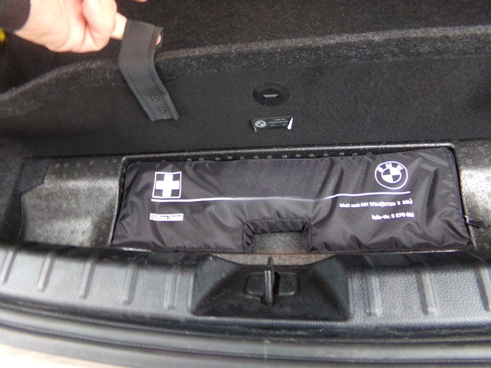 BMW 330 e iPerformance Advantage , Head Up Display foto 15