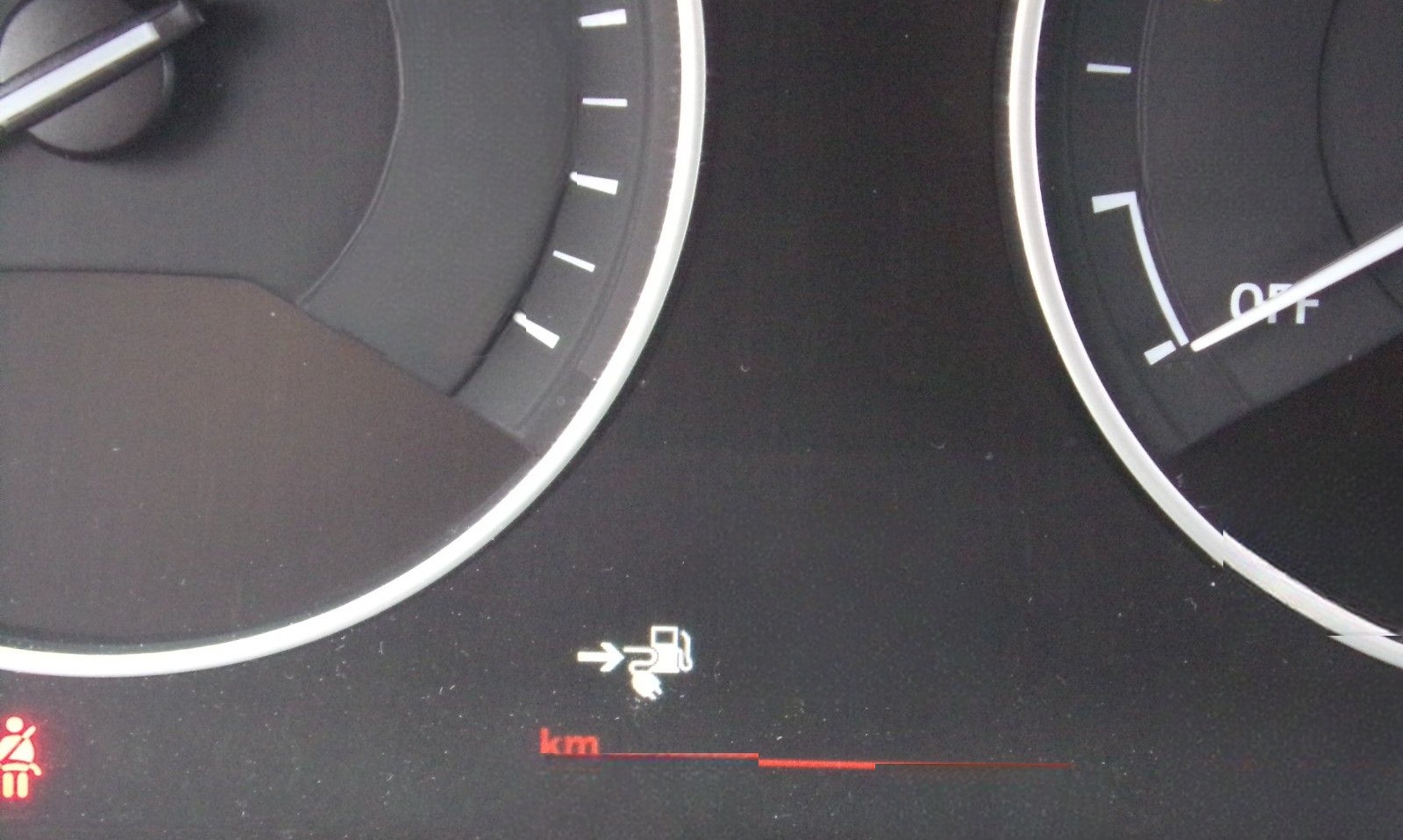 BMW 330 e iPerformance Advantage , Head Up Display foto 20