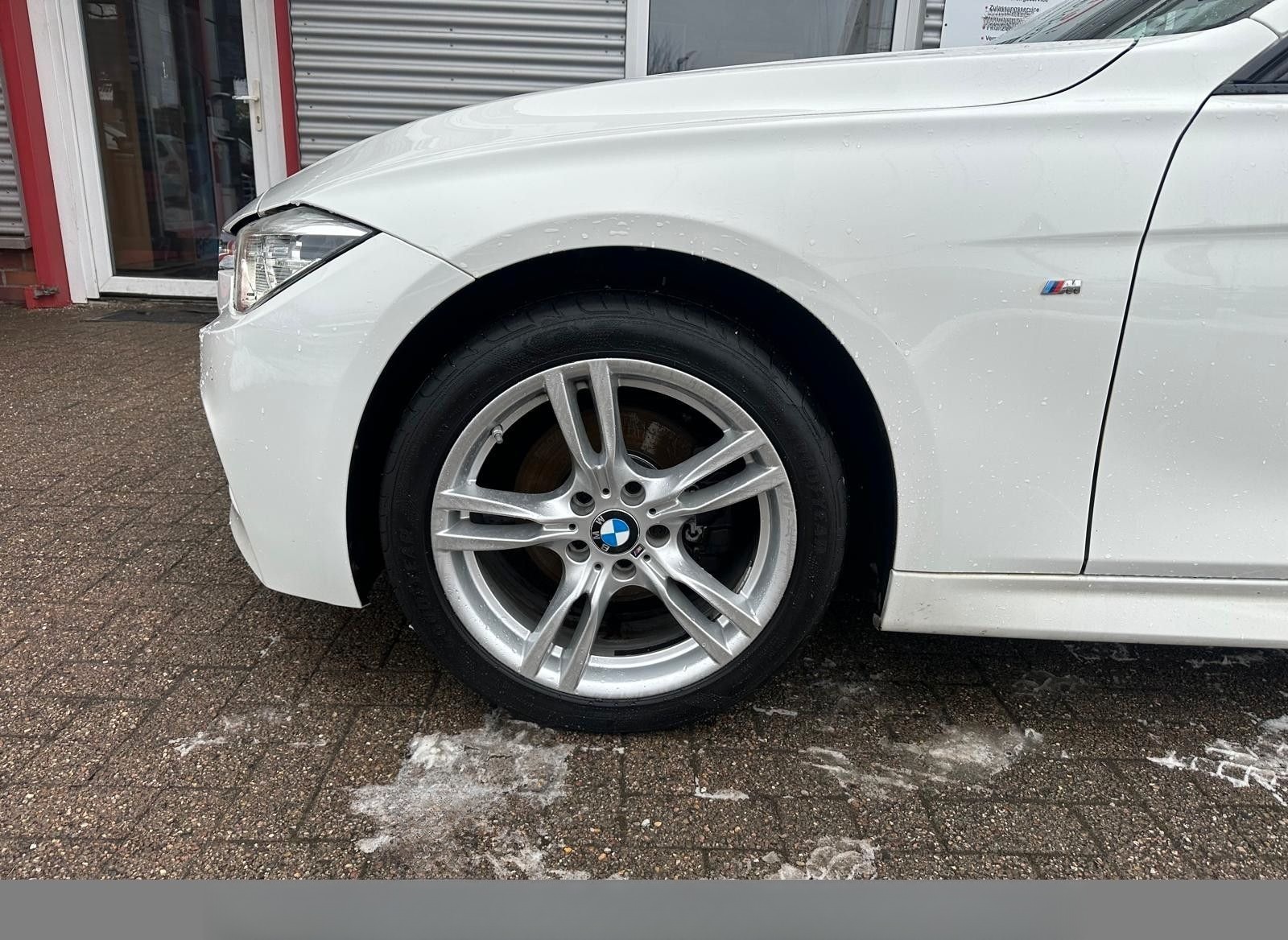 BMW 320d xDrive M-Sport*2HAND*TEMP*KEY*LED*SHZ*LEDER foto 21