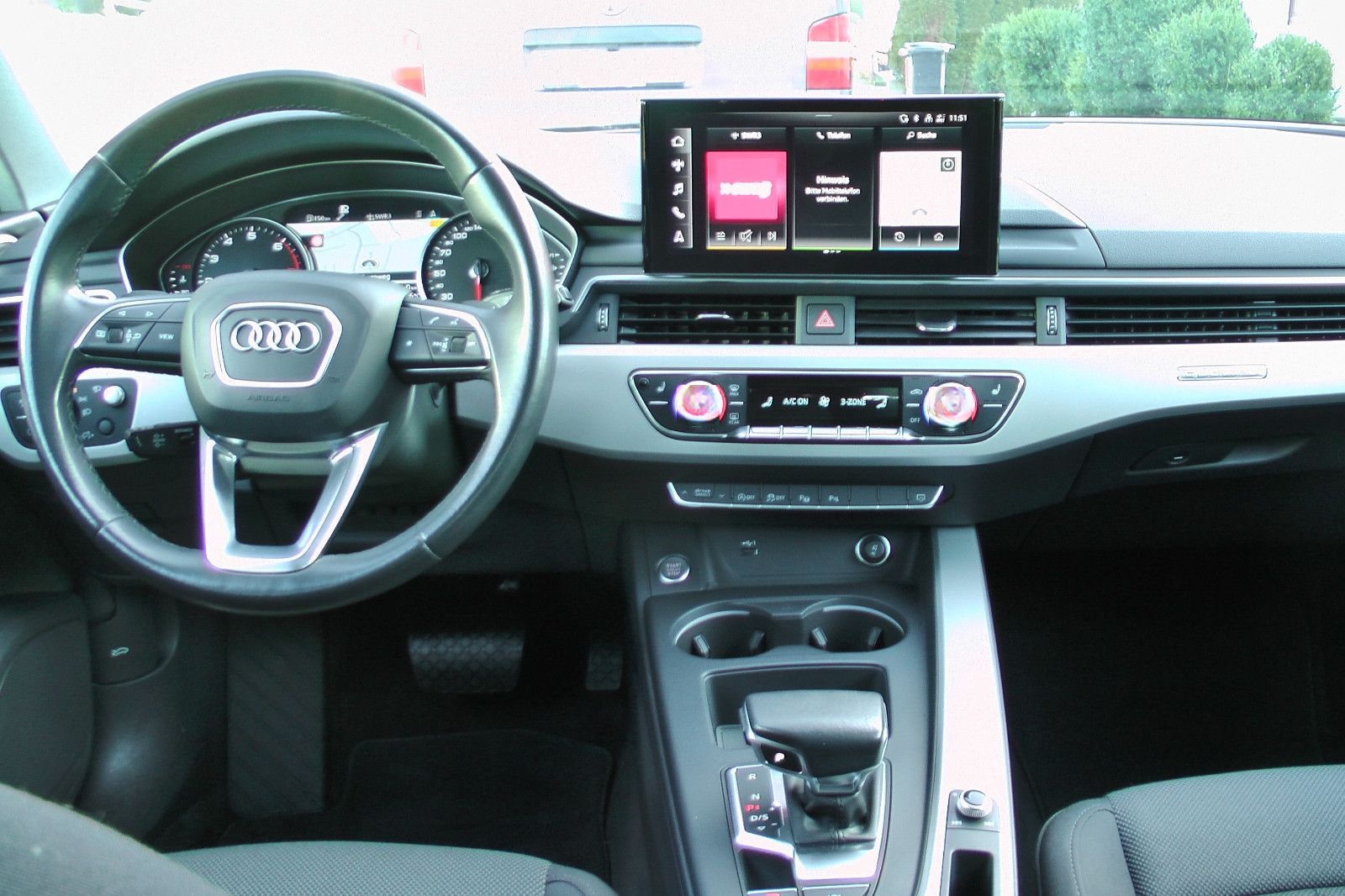 Audi A4 Avant 45 TFSI quattro*Matrix*ACC*AHK*HUD*360º foto 9